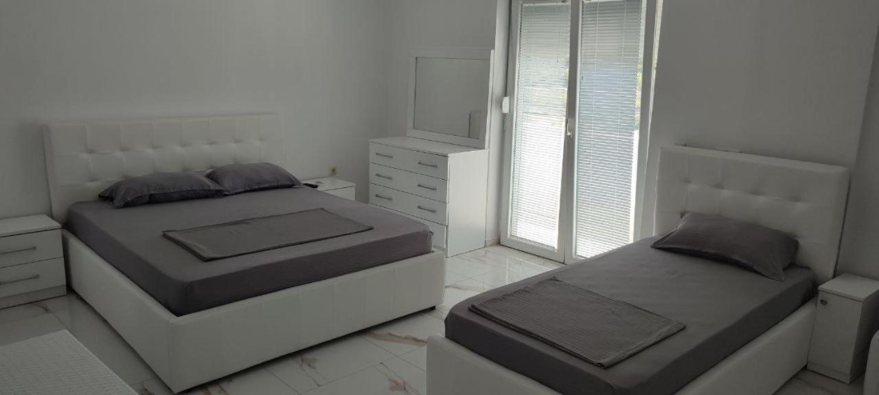 Golem Apartment Golem (Tirana) Exterior foto